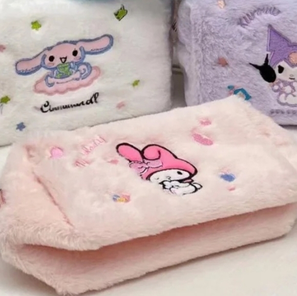 Sanrio My Melody Pink Embroidered Makeup Bag - Picture 5 of 15